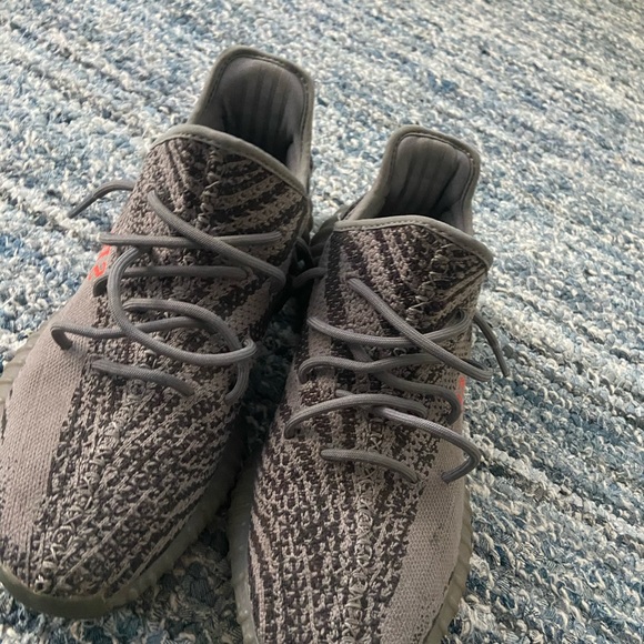 Yeezy 350 V2 Beluga size 10.5 main image 5